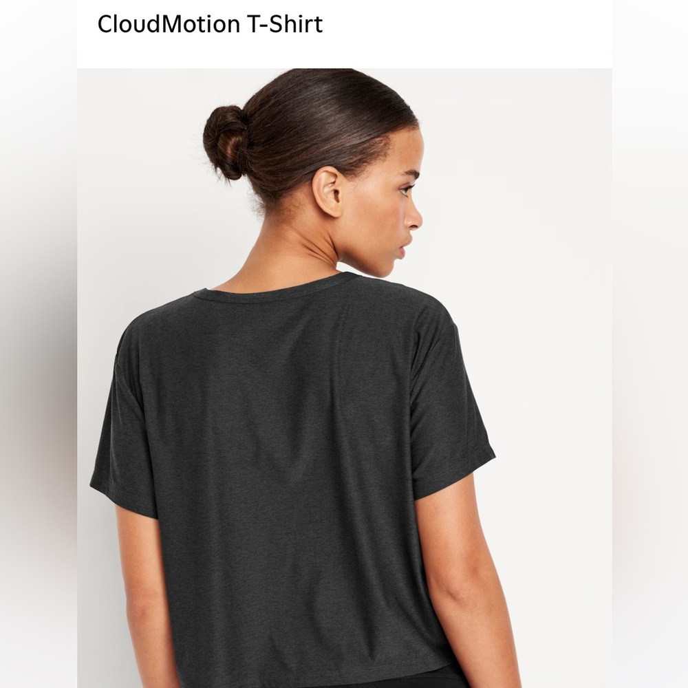 NWT Old Navy Cloud Motion T-Shirt - Picture 6 of 6